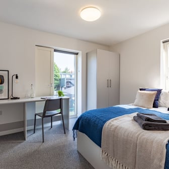 1 Bedroom Apartment - Image 1